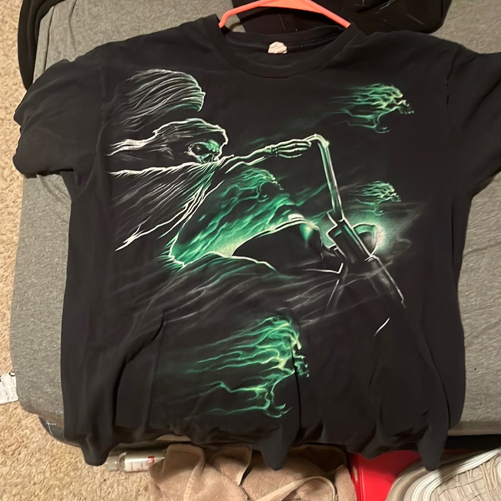 Black graphic tee